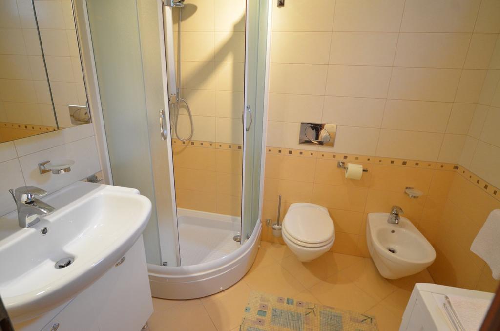 Apartments Benussi 1045 Ровинь Экстерьер фото